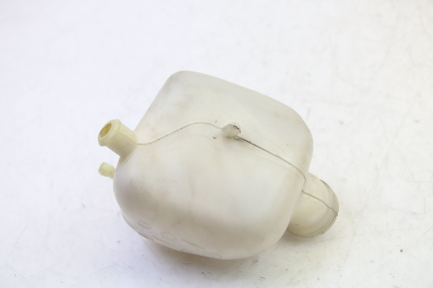 photo de EXPANSION TANK PEUGEOT SATELIS 125 (2010 - 2012) - Technical close-up