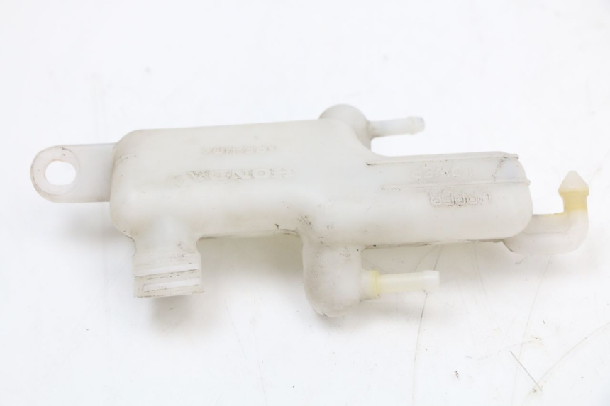 photo de COOLANT EXPANSION BOTTLE HONDA SH ABS 125 (2012 - 2017) - Technical close-up