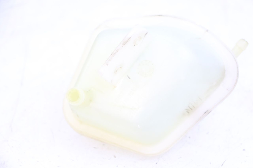 photo de COOLANT EXPANSION BOTTLE APRILIA SR CARB LC 2T 50 (2004 - 2012) - Component detail