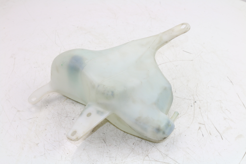 photo de COOLANT EXPANSION BOTTLE DUCATI ST3 992 (2006 - 2008) - Component detail