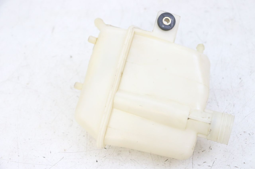 photo de COOLANT EXPANSION BOTTLE PIAGGIO SUPER LX 125 (2000 - 2003) - Component detail