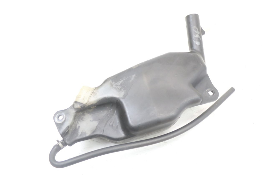 photo de COOLANT EXPANSION BOTTLE SUZUKI SV S 650 (1999 - 2002) - Technical close-up