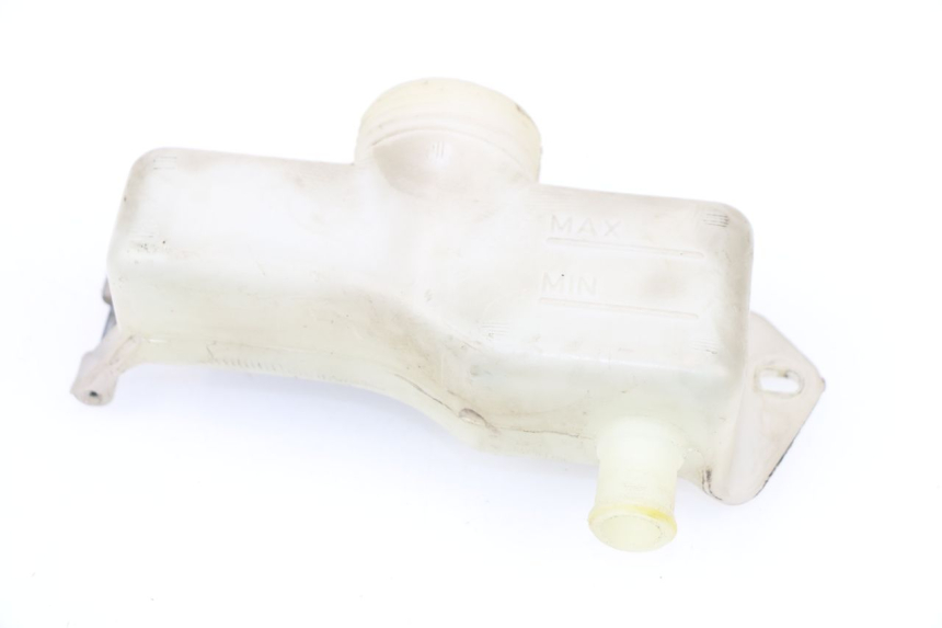 photo de COOLANT EXPANSION BOTTLE APRILIA TUONO 125 (2003 - 2005) - Zoom on usage condition