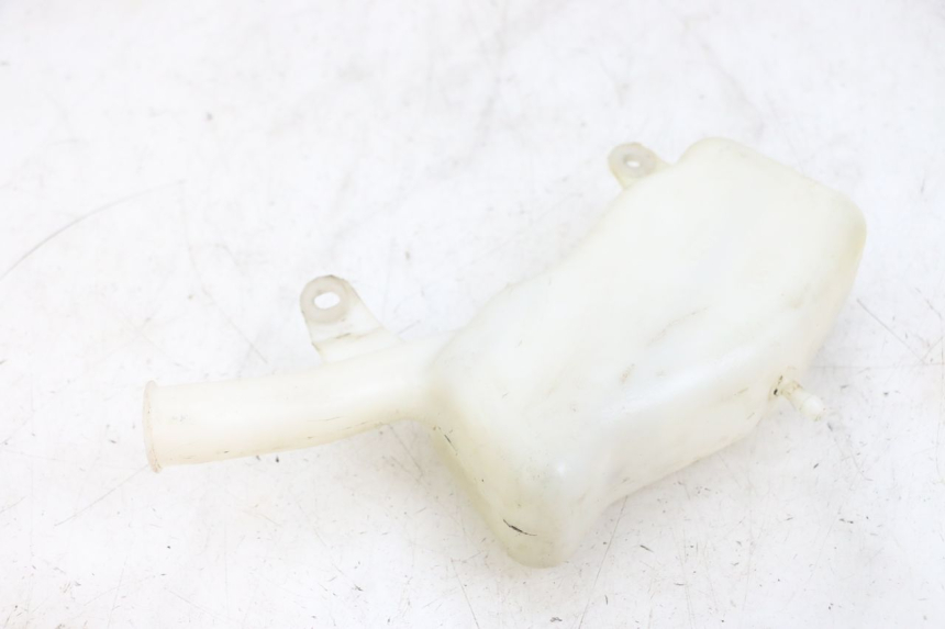 photo de COOLANT EXPANSION BOTTLE YAMAHA TZR 50 (2008 - 2016) - Technical close-up
