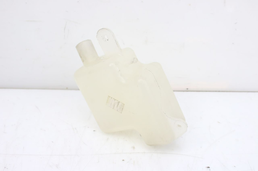 photo de EXPANSION TANK SUZUKI UH BURGMAN 125 (2002 - 2006) - Zoom on usage condition
