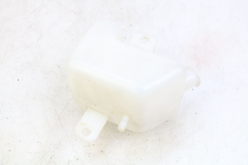 photo de EXPANSION TANK KYMCO X-TOWN XTOWN 125 (2016 - 2021) - Alternative perspective