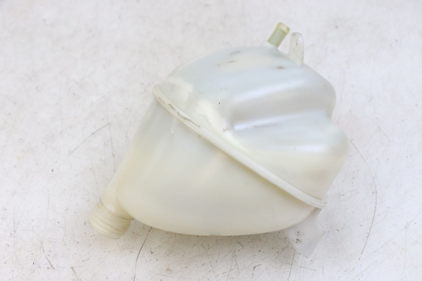 photo de EXPANSION TANK PIAGGIO X10 125 (2012 - 2017) - Technical close-up