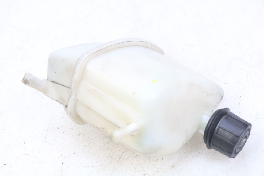 photo de EXPANSION TANK PIAGGIO XEVO - X EVO 125 (2007 - 2017) - Component detail