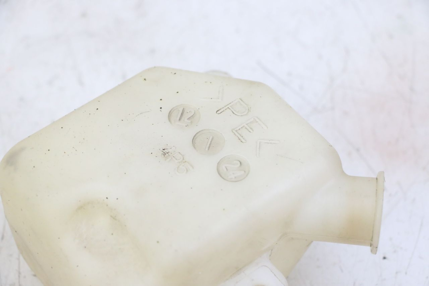 photo de COOLANT EXPANSION BOTTLE YAMAHA XJ6 ABS 600 (2008 - 2016) - Alternative perspective