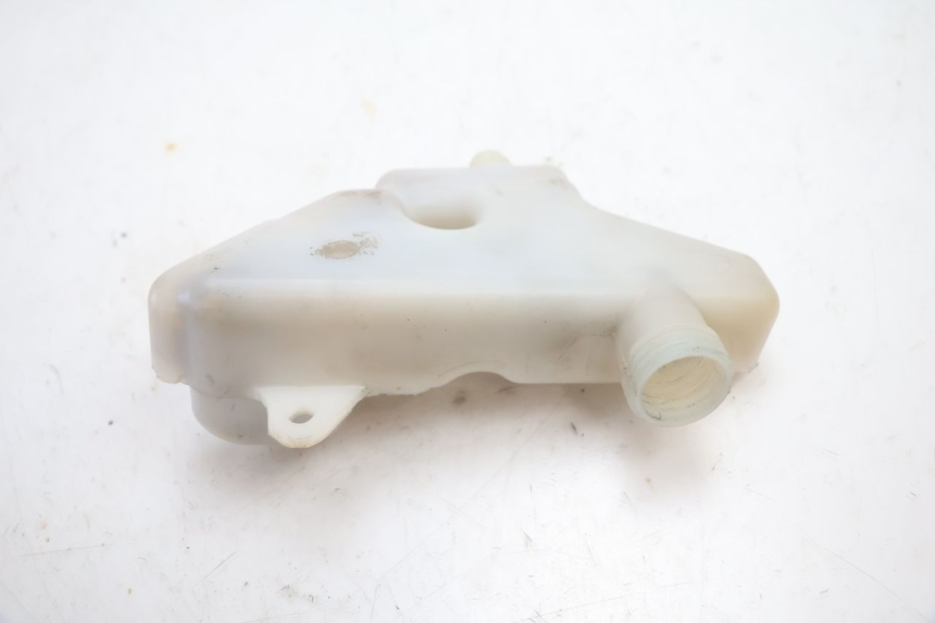 photo de EXPANSION TANK YAMAHA YP MAJESTY 125 (2007 - 2010) - Component detail