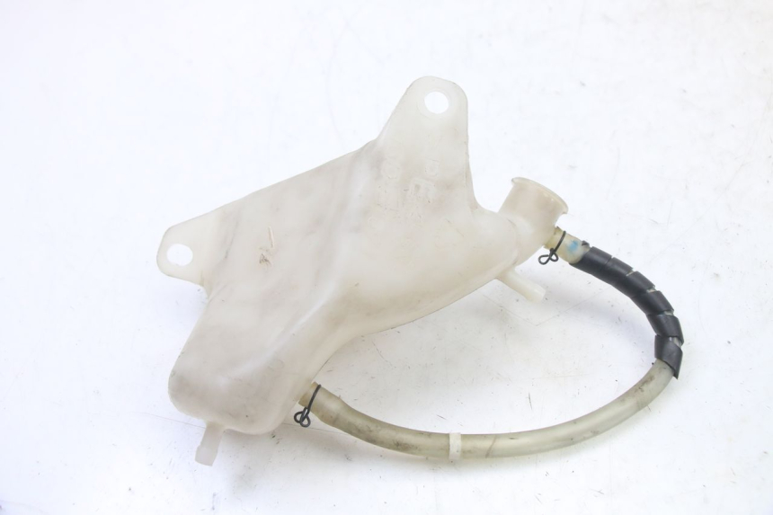 photo de COOLANT EXPANSION BOTTLE YAMAHA YP X-MAX XMAX 400 (2014 - 2017) - Zoom on usage condition
