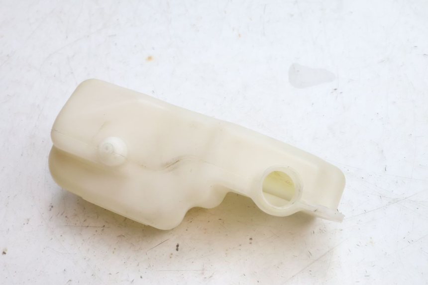photo de COOLANT EXPANSION BOTTLE KAWASAKI ZZR 600 (1995 - 2004) - Zoom on usage condition