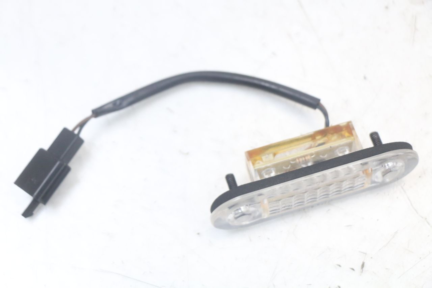 photo de POSITION LIGHT QUADRO 3D S 350 (2013 - 2018) - Zoom on usage condition