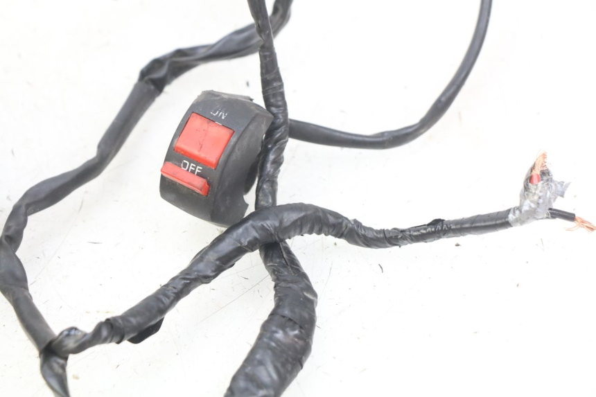 photo de POSITION LIGHT HONDA CB R 1000 (2018 - 2023) - Surface and material condition