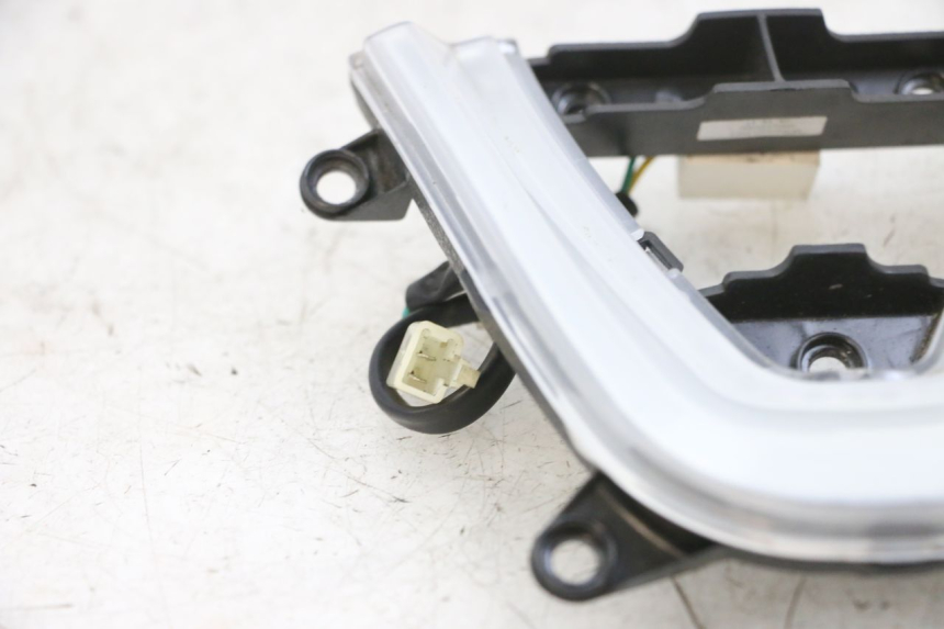 photo de POSITION LIGHT PEUGEOT DJANGO 4T 50 (2014 - 2019) - Fixing points details