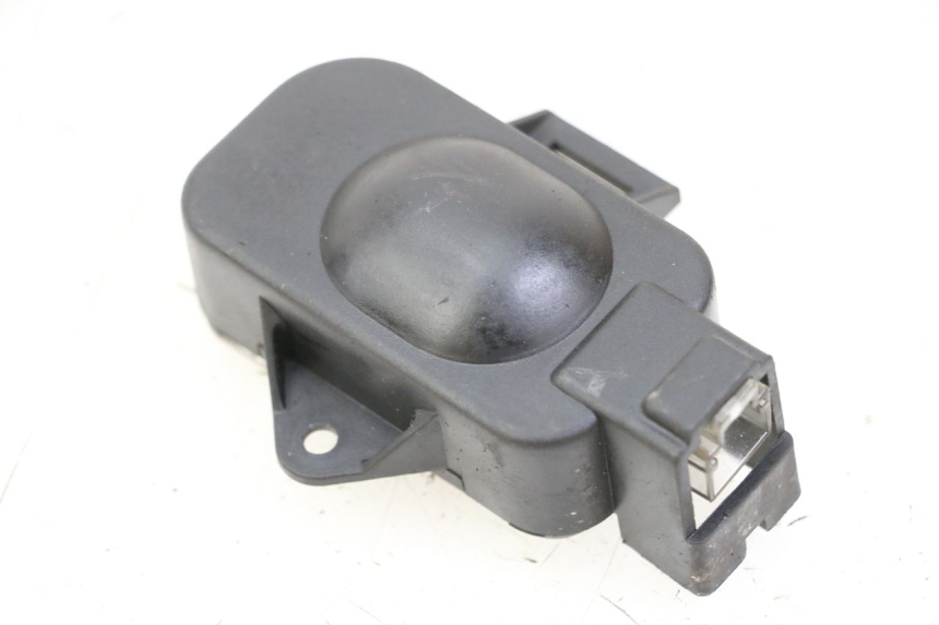 photo de PILOT LIGHT HONDA FES S-WING SWING ABS 125 (2007 - 2015) - Alternative perspective