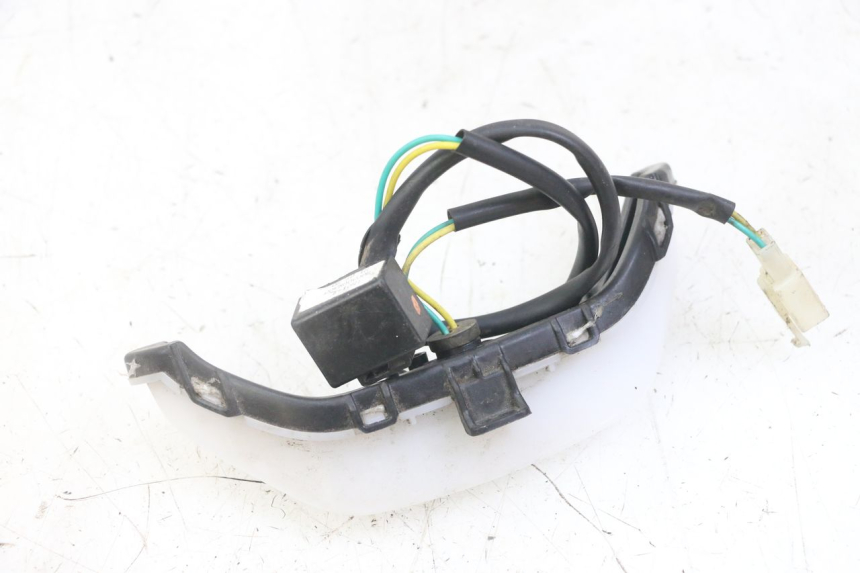 photo de POSITION LIGHT PEUGEOT KISBEE 4T 50 (2018 - 2022) - Technical close-up