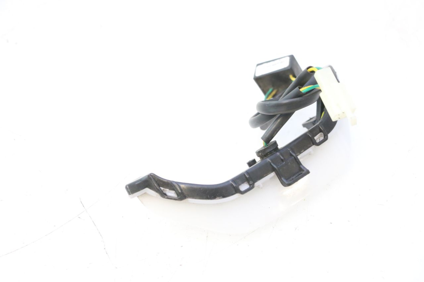 photo de PILOT LIGHT PEUGEOT KISBEE 4T 50 (2023 - 2026) - Alternative perspective