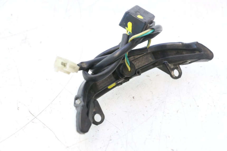 photo de POSITION LIGHT PEUGEOT KISBEE 4T 50 (2018 - 2022) - Zoom on usage condition