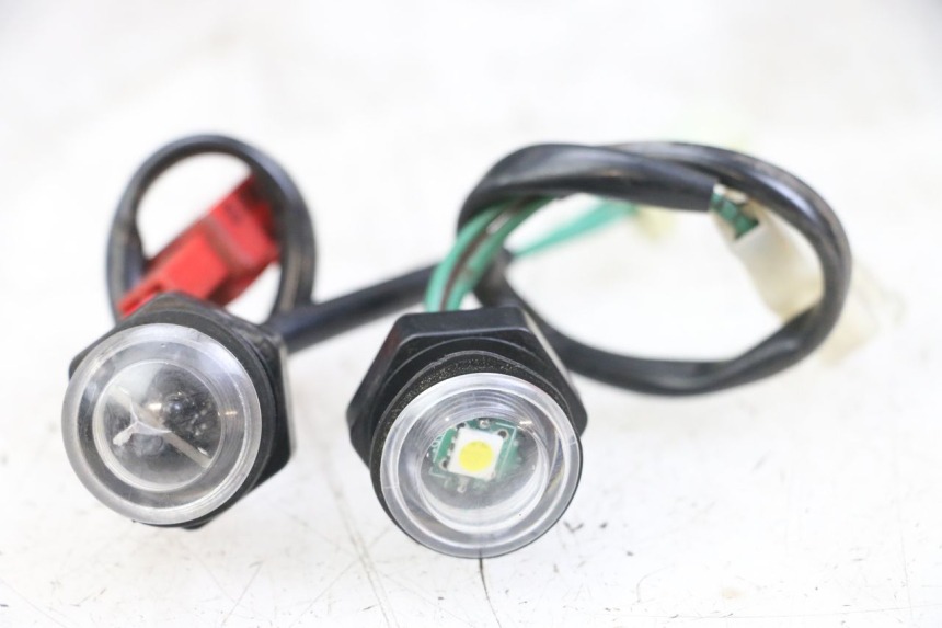 photo de POSITION LIGHT KYMCO X-TOWN XTOWN 125 (2016 - 2021) - Main view