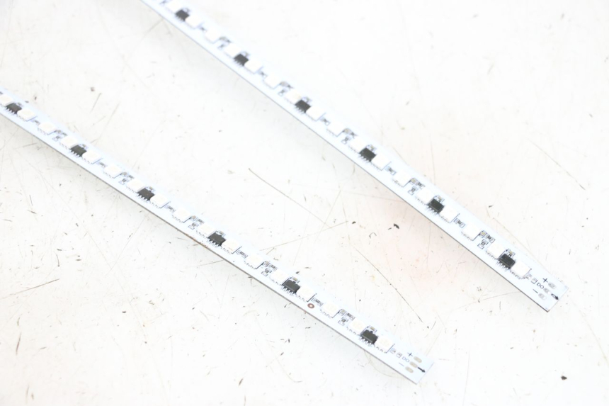 photo de PILOT LIGHT DUALTRON MINI SPECIAL 1 - Markings and original references