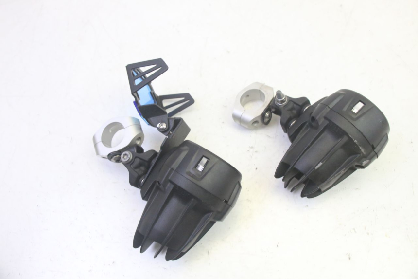 photo de PILOT LIGHT BMW R GS 1250 (2021 - 2024) - Additional view of the item