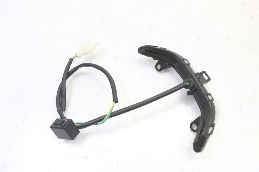 photo de PILOT LIGHT PEUGEOT STREETZONE I NAKED 2T 50 (2018 - 2020) - Alternative perspective