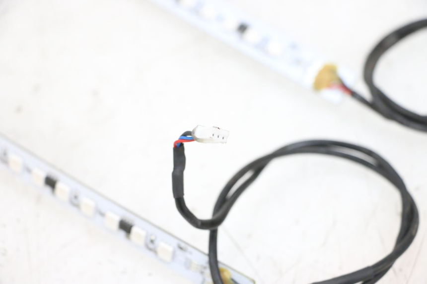 photo de PILOT LIGHT DUALTRON VICTOR LIMITED 1 - Product overview