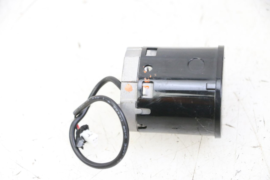 photo de PILOT LIGHT SEGWAY NINEBOT ZT3 PRO 1 - Alternative perspective