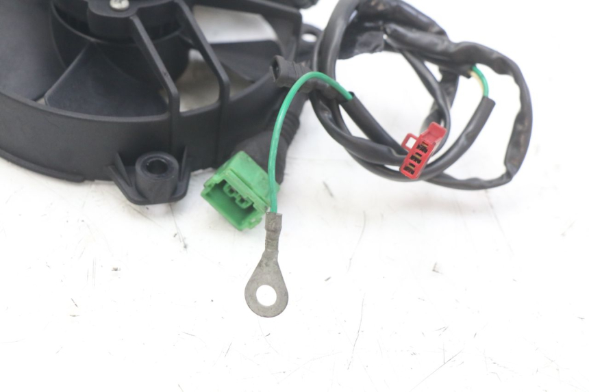 photo de FAN HONDA FES PANTHEON 2T 125 (1998 - 2002) - Zoom on usage condition