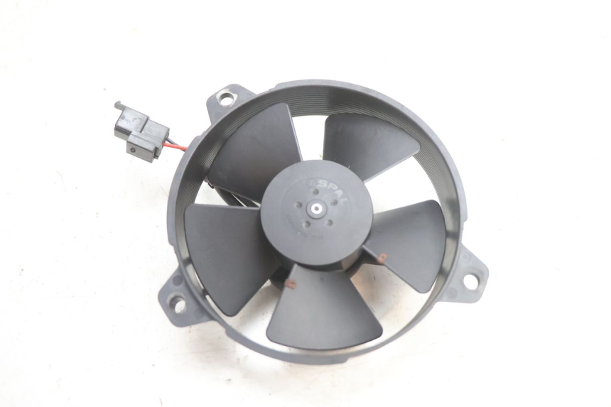 photo de FAN GILERA GP 800 (2007 - 2013) - Main view