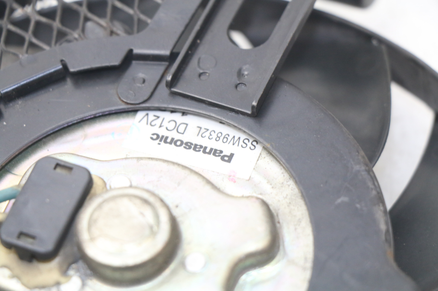 photo de FAN SUZUKI GSX-R GSXR 750 (2011 - 2016) - Alternative perspective