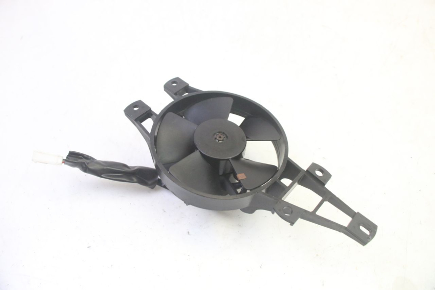 photo de FAN PIAGGIO MP3 LT 400 (2007 - 2012) - Zoom on usage condition
