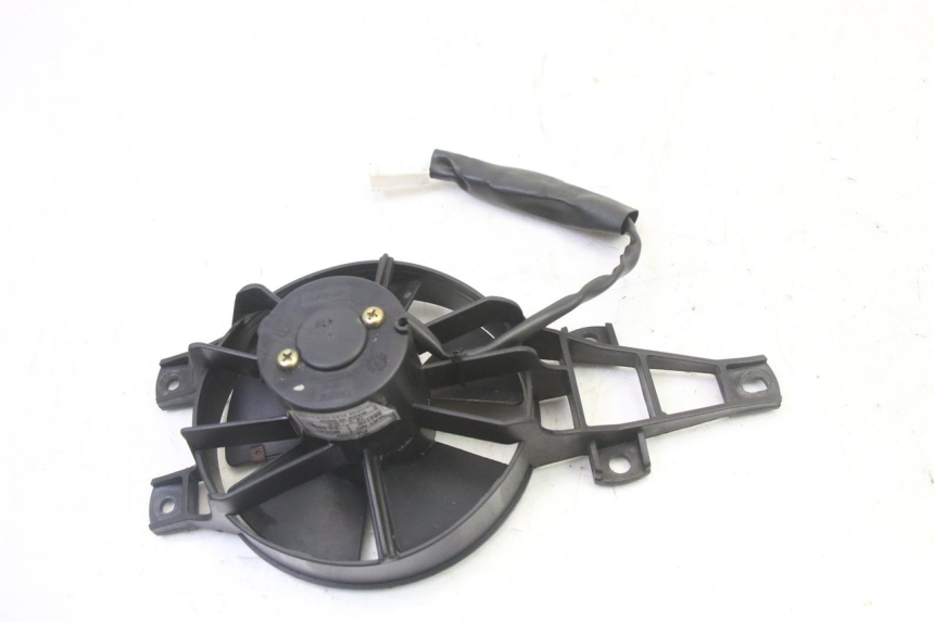 photo de FAN PIAGGIO MP3 RL 250 (2006 - 2010) - Zoom on usage condition