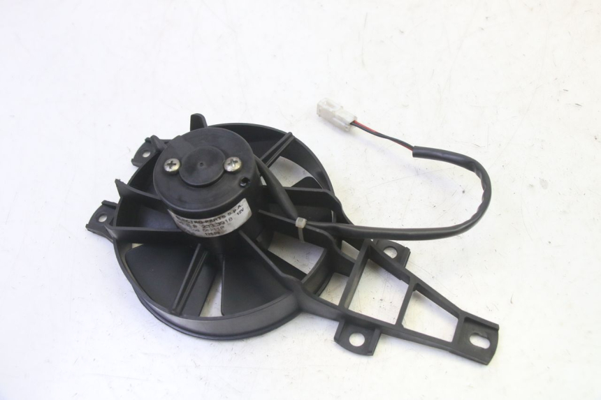 photo de FAN PIAGGIO MP3 RL 250 (2006 - 2010) - Zoom on usage condition