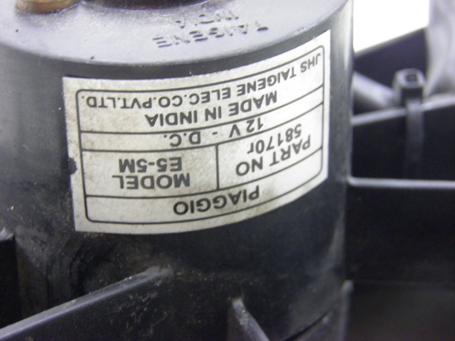 photo de FAN PIAGGIO XEVO - X EVO 125 (2010 - 2015) - Zoom on usage condition