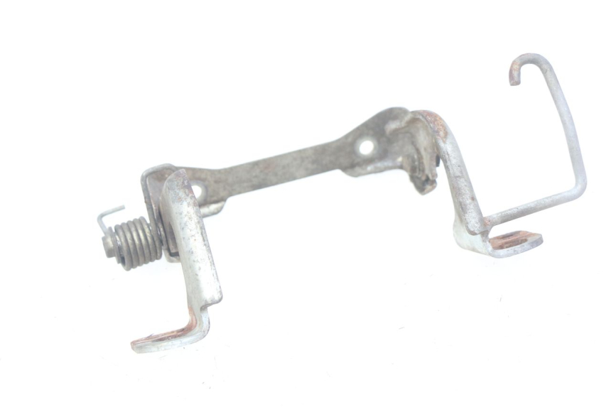 photo de TRUNK STRUT HONDA CBR RR FIREBLADE 900 (1992 - 1994) - Zoom on usage condition