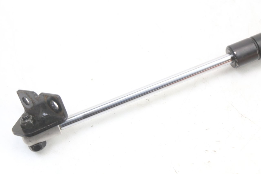 photo de Trunk strut KYMCO DINK STREET ABS 125 (2011 - 2018) - Zoom on usage condition