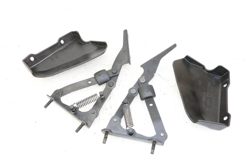 photo de TRUNK STRUT PIAGGIO MP3 LT 400 (2007 - 2012) - Component detail