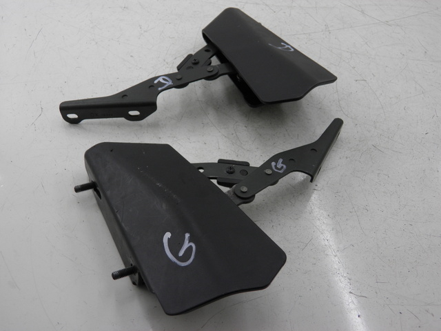 photo de UNDERSEAT ROD SHOCK PIAGGIO X8 STREET 125 (2006 - 2007) - Component detail