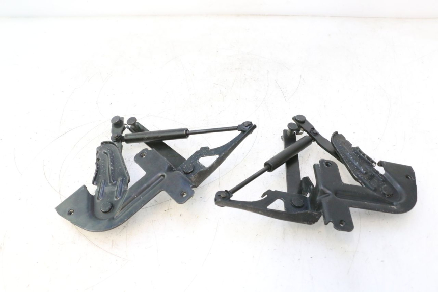 photo de UNDERSEAT ROD SHOCK PEUGEOT SATELIS 125 (2013 - 2018) - Product overview