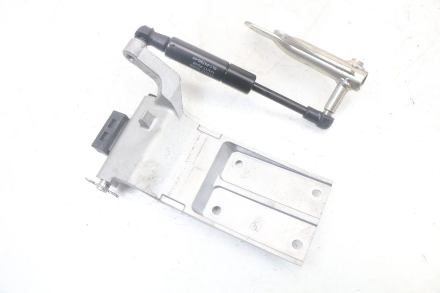 photo de TRUNK STRUT YAMAHA XMAX X-MAX ABS 125 (2017 - 2020) - Main view