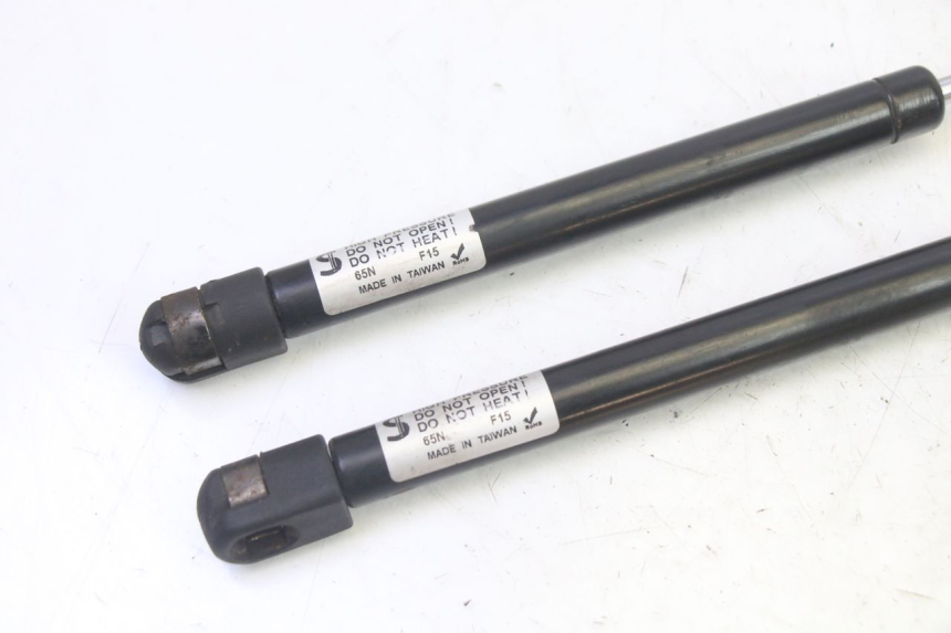 photo de SEAT ROD SHOCK  QUADRO 4 4D 350 (2015 - 2018) - Component detail