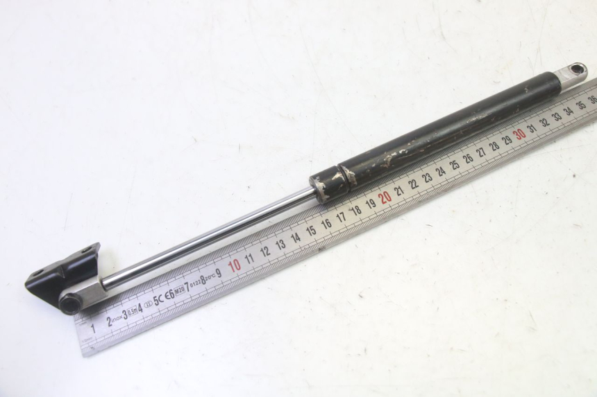 photo de SEAT ROD SHOCK  KYMCO DINK STREET 125 (2009 - 2014) - Technical close-up