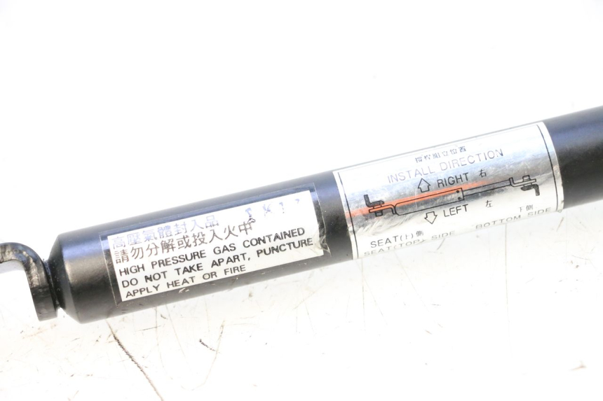 photo de SEAT ROD SHOCK  SYM GTS EVO 125 (2009 - 2013) - Component detail