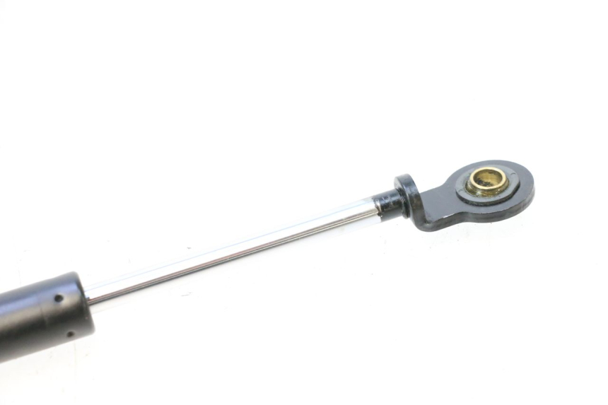 photo de SEAT ROD SHOCK  SYM GTS EVO 125 (2009 - 2013) - Zoom on usage condition
