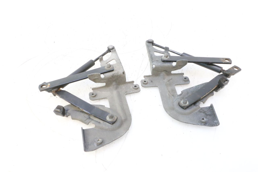 photo de SEAT DAMPER PEUGEOT SATELIS 125 (2006 - 2009) - Zoom on usage condition