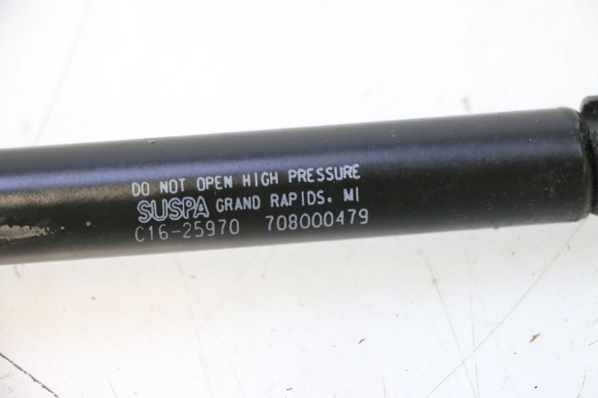 photo de SEAT ROD SHOCK CAN-AM SPYDER RS 1000 (2008 - 2012) - Alternative perspective