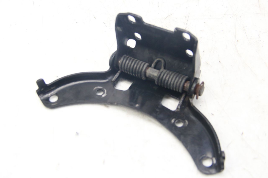 photo de SEAT SHOCK PIAGGIO VESPA SPRINT 2T 50 (2014 - 2018) - Main view