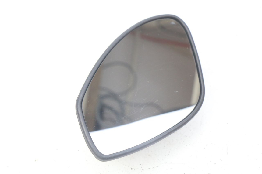 photo de RIGHT GLASS MIRROR APRILIA SRV 850 (2012 - 2017) - Alternative perspective